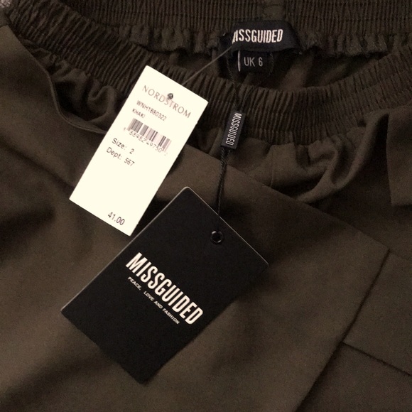 MISSGUIDED skort, khaki color. New. - Picture 4 of 6